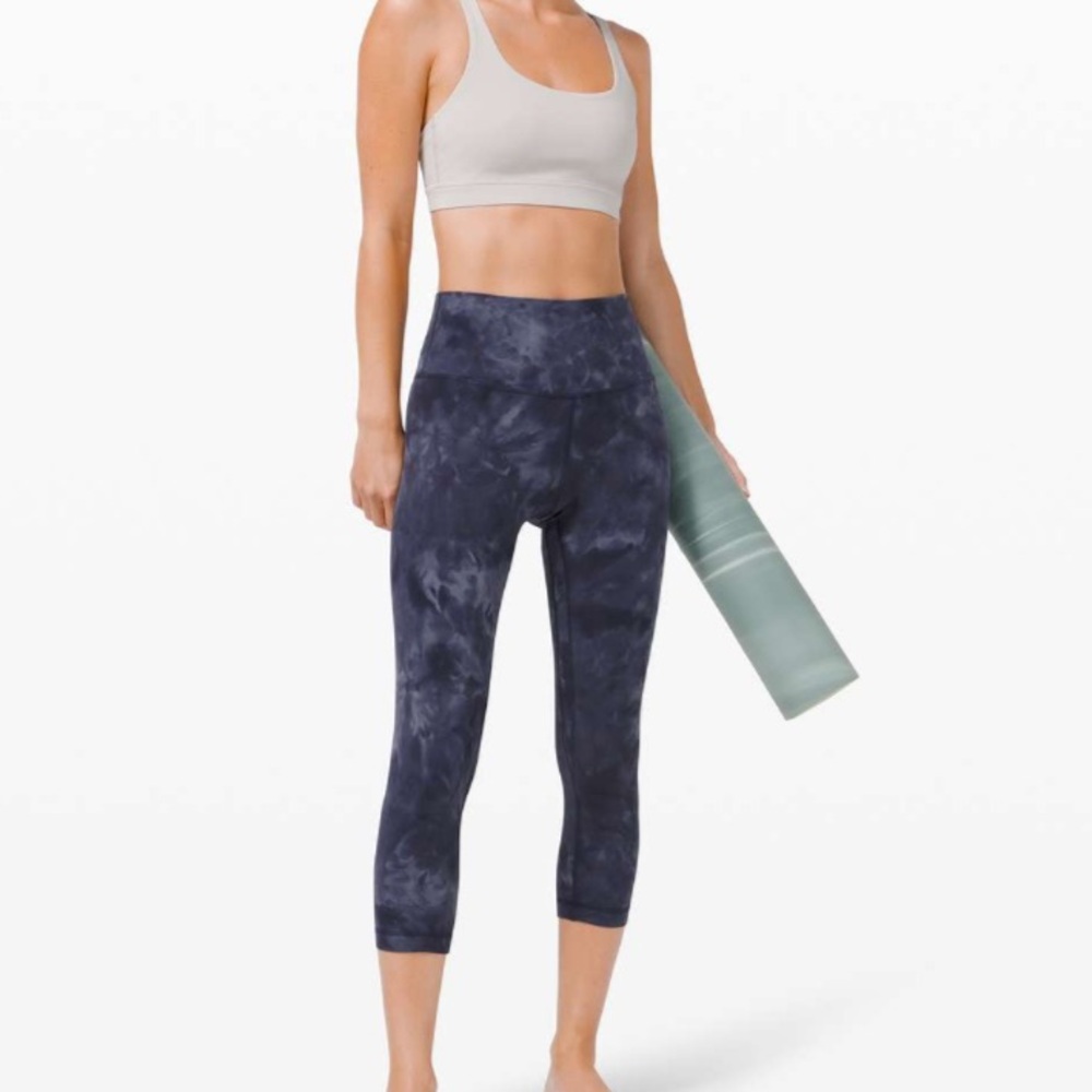 Lululemon Align Crop 21’